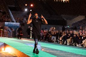 Runway For The Association Debout En Bouts At Roland-Garros