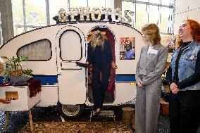 Queen Maxima Launches In Je Bol - Utrecht