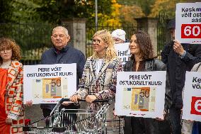 Demonstration against VAT rate on food products