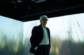 Ken Follett Presents New Novel - Madrid