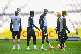 ALEXANDER ISAK SWEDEN NATIONAL TEAM