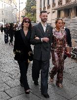 Extras Arrive For The Devil Wears Prada 2 - Milan