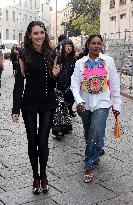 Extras Arrive For The Devil Wears Prada 2 - Milan