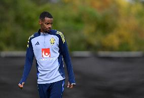 ALEXANDER ISAK SWEDEN NATIONAL TEAM