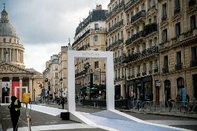 Final Preparations Before Robert Badinter's Honor At Pantheon - Paris