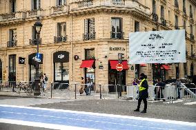 Final Preparations Before Robert Badinter's Honor At Pantheon - Paris
