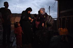 Displaced Syrians Begin Return To Tripoli - Lebanon