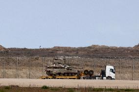 Troops Prepare For Ceasefire Along Gaza Border - Israel