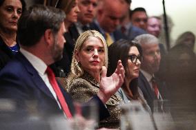 DC: President Trump Holds Cabinet Meeting