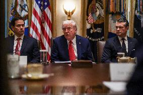DC: President Trump Holds Cabinet Meeting