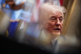 DC: President Trump Holds Cabinet Meeting