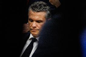 DC: President Trump meets with Finland's President Alexander Stubb in Oval Office