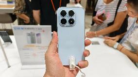 Xiaomi 17 Smartphone