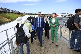 CROWN PRINCESS IN OSAKA