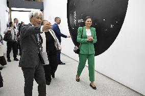 CROWN PRINCESS IN OSAKA