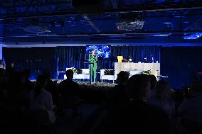 CROWN PRINCESS IN OSAKA