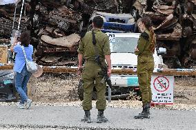 The Cemetery Of Vehicles Used During The Nova Event - Tkuma