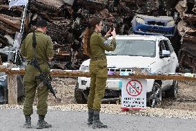 The Cemetery Of Vehicles Used During The Nova Event - Tkuma