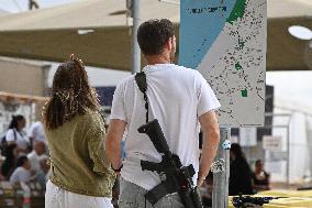 The Cemetery Of Vehicles Used During The Nova Event - Tkuma