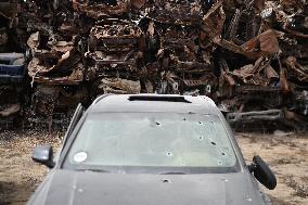 The Cemetery Of Vehicles Used During The Nova Event - Tkuma