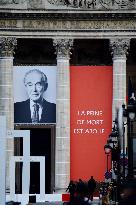 Final Preparations Before Robert Badinter Honor At Pantheon - Paris