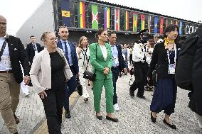 CROWN PRINCESS IN OSAKA