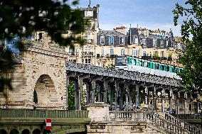 METRO RATP Replacing Line 6 - Paris