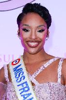 Peninsula in Pink Charity Cocktail - Paris