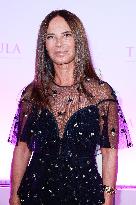 Peninsula in Pink Charity Cocktail - Paris