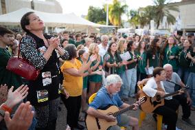 Israelis Celebrate Following Ceasefire Deal - Tel Aviv