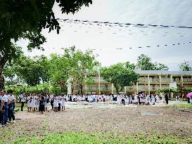 7.5 Magnitude Earthquake Hits Philippines