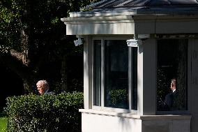 Donald Trump departs to Military Medical Center - Washington