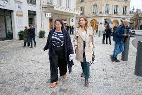 Departure of party leaders outside the Elysee Palace - Paris AJ