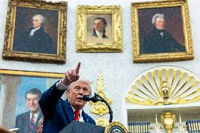 US President Donald Trump announces a drug pricing deal during a press conference in the Oval Office