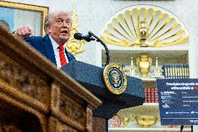 US President Donald Trump announces a drug pricing deal during a press conference in the Oval Office