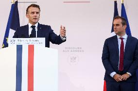 French President Meets the Armed Forces - Paris