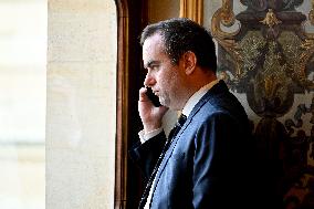 Government Statement On Situation In Ukraine And Security In Europe - Paris