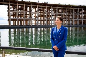 CROWN PRINCESS IN OSAKA