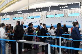 Federal Government Shutdown Has Led To Flight Delays - USA