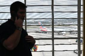 Federal Government Shutdown Has Led To Flight Delays - USA