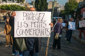 Anne Hidalgo Faced Protesters At Fête des Vendanges - Montmartre