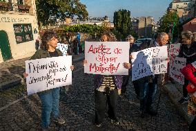 Anne Hidalgo Faced Protesters At Fête des Vendanges - Montmartre