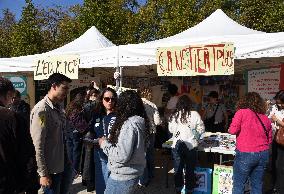Mobilization Of Associations Against Budget Cuts - Paris