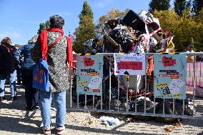 Mobilization Of Associations Against Budget Cuts - Paris