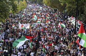 Pro-Palestine march in London