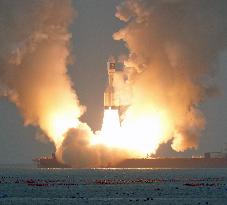 World's Largest Solid Fuel Carrier Rocket Gravity 1 Launched
