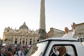 Pope Leo XIV Leads A Prayer Vigil For Peace - Vatican