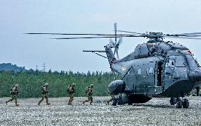 Air-Ground Collaborative training