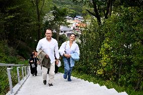 THE CROWN PRINCESS COUPLE ON NAOSHIMA ISLAND