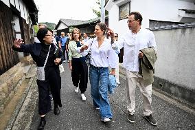 THE CROWN PRINCESS COUPLE ON NAOSHIMA ISLAND